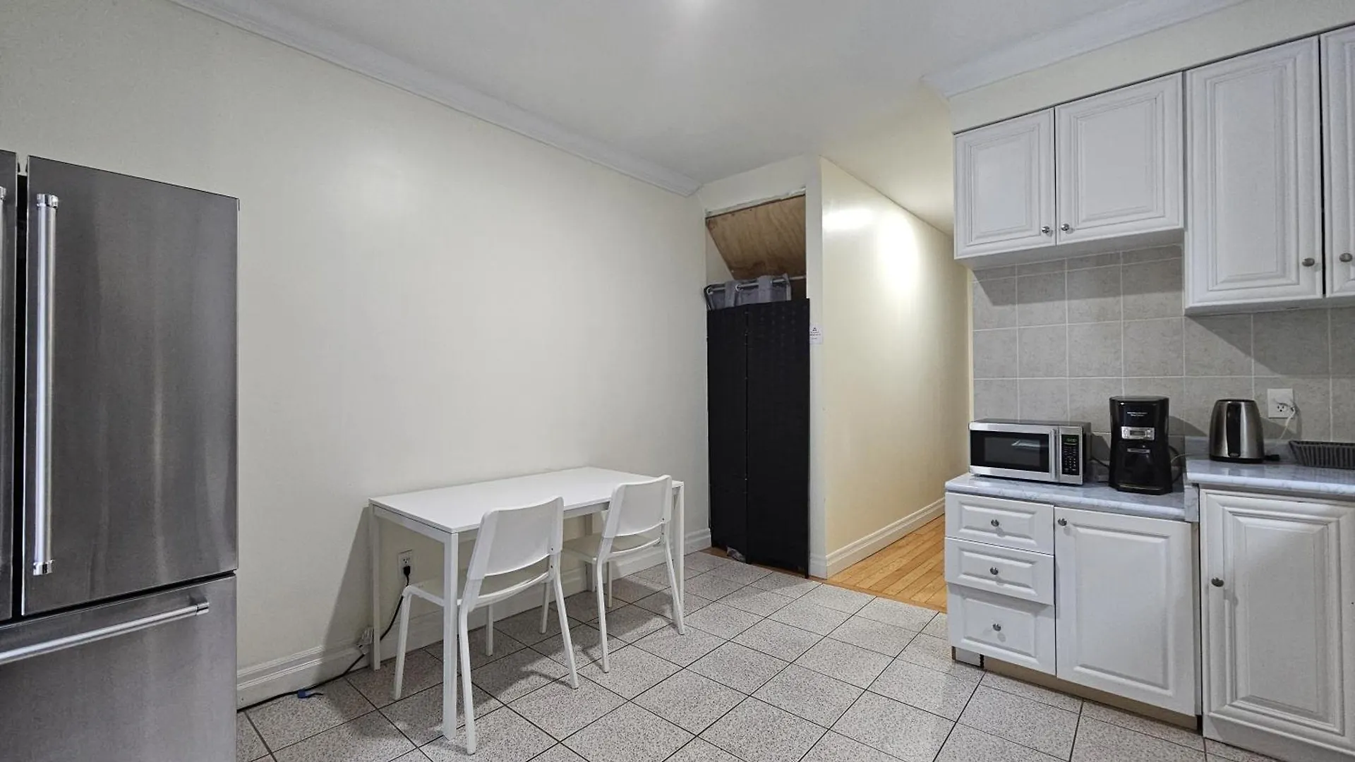 Apartment Central Downtown Toronto - Trinity Bellwood Park Canada