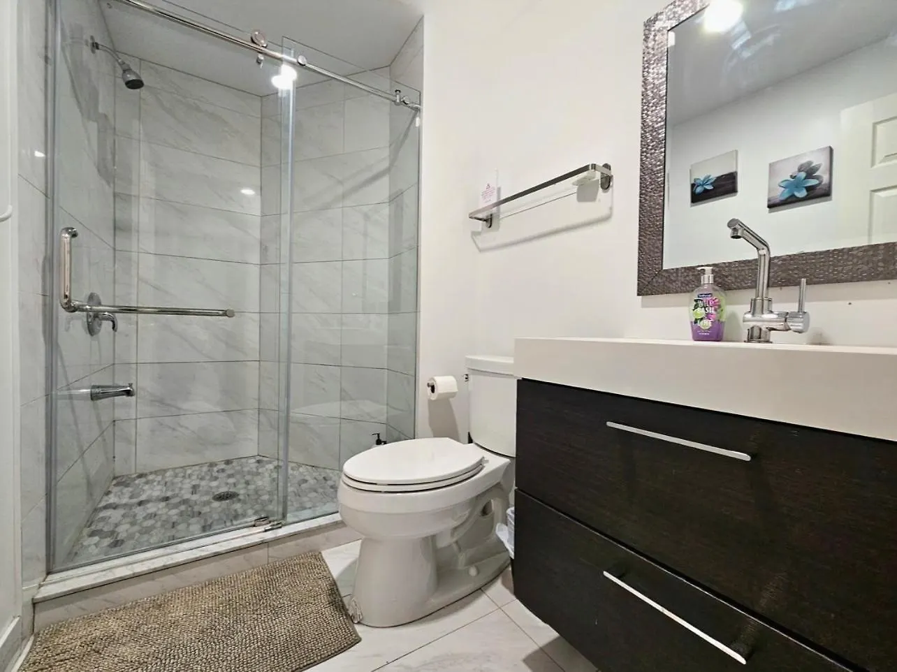 Apartman Central Downtown Toronto - Trinity Bellwood Park Kanada