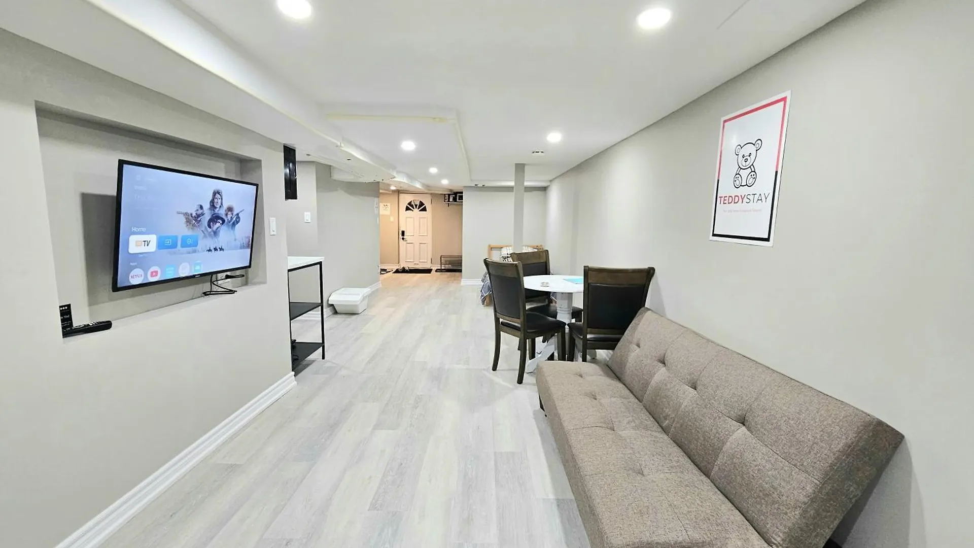 Apartment Central Downtown Toronto - Trinity Bellwood Park
