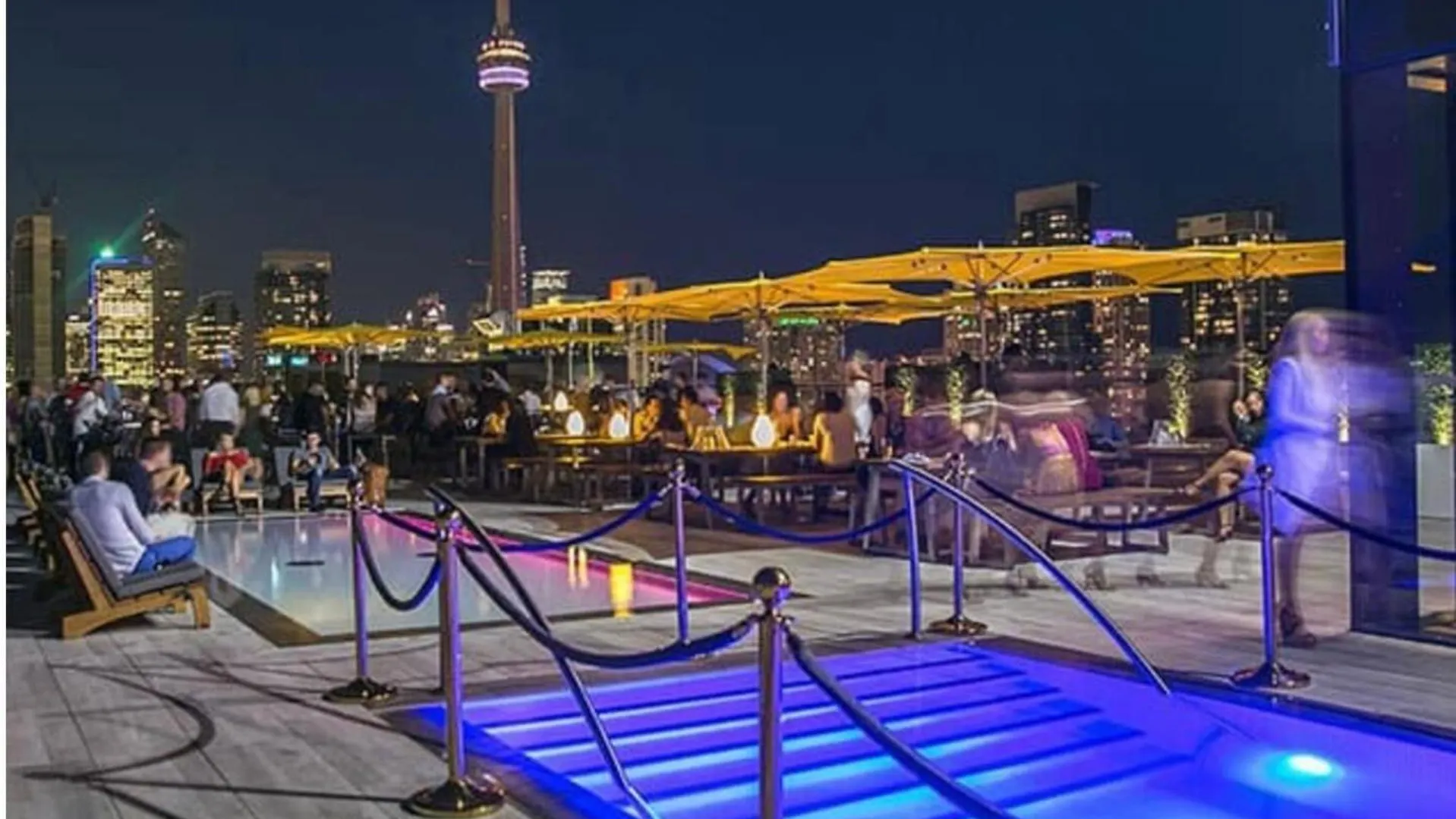 Апартаменты Central Downtown Toronto - Trinity Bellwood Park